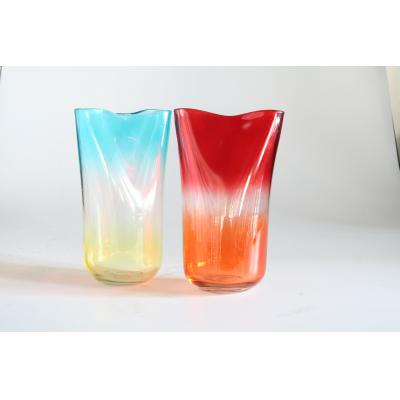 Shaded color vase